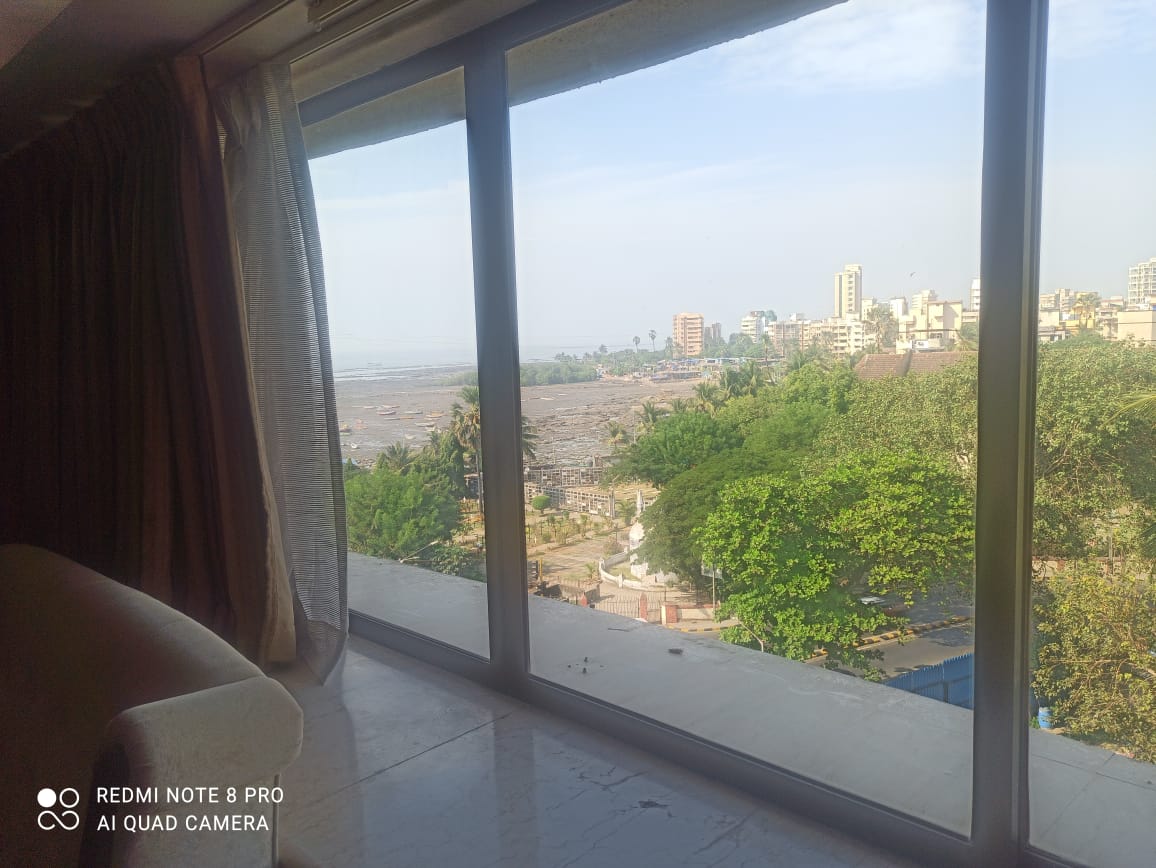 4 BHK Fully Furnished in Bayview , Bandra West